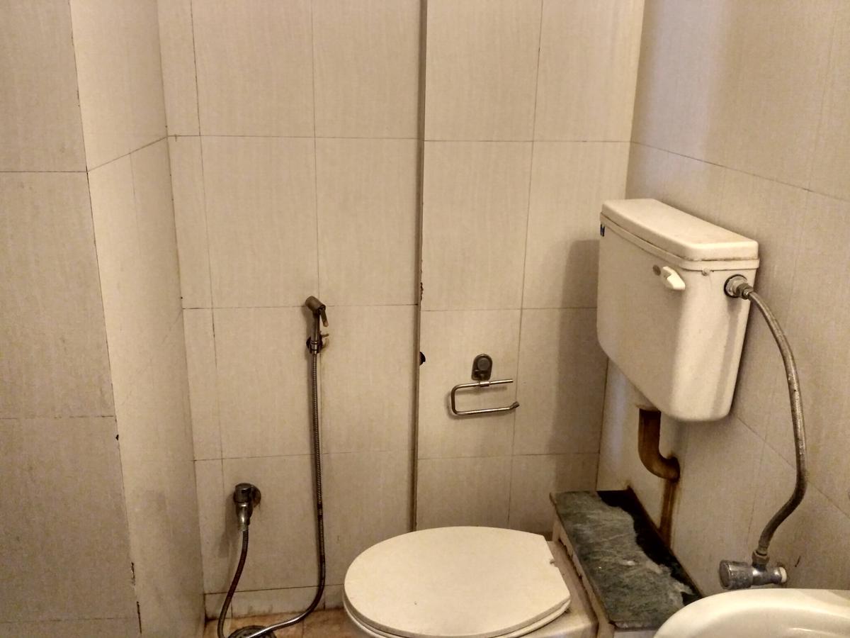 Jayshree Executive Restaurant & Hotel